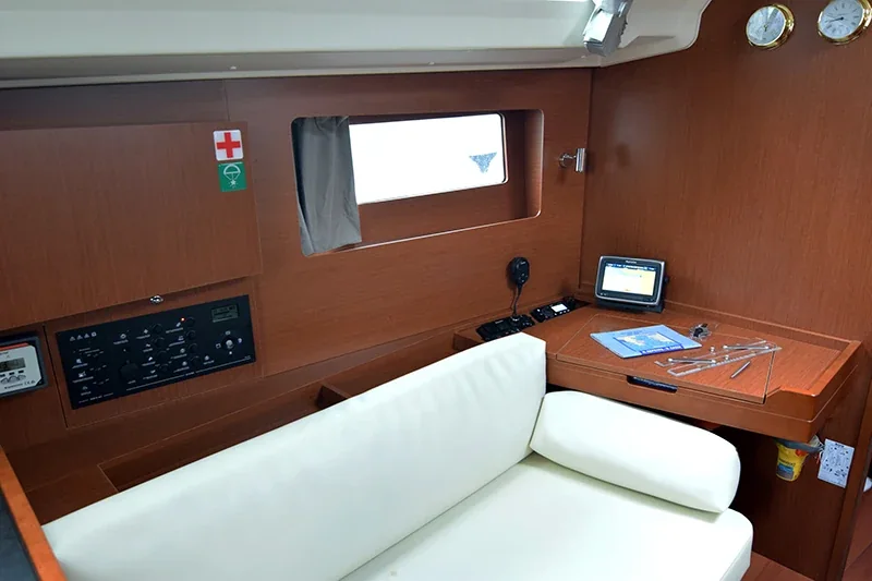 Yacht BENETEAU Oceanis 41.1 - Norma - Foto 1