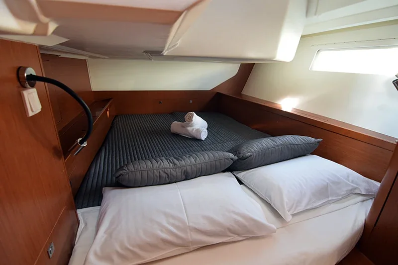 Yacht BENETEAU Oceanis 45 - Semiramis - Foto 9