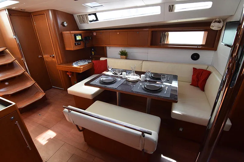 Yacht BENETEAU Oceanis 48 - Butterfly - Foto 7