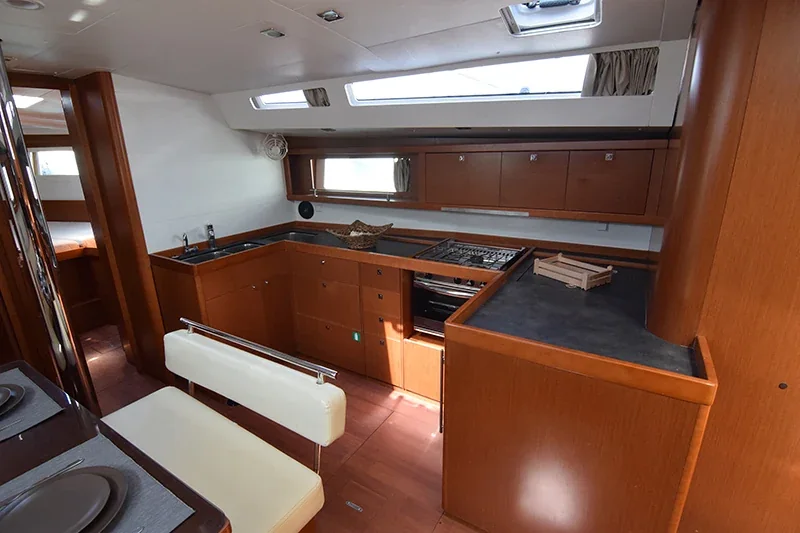 Yacht BENETEAU Oceanis 48 - Butterfly - Foto 8
