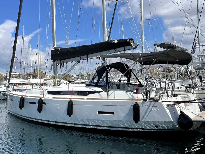Yacht JEANNEAU Sun Odyssey 449 - Amelie