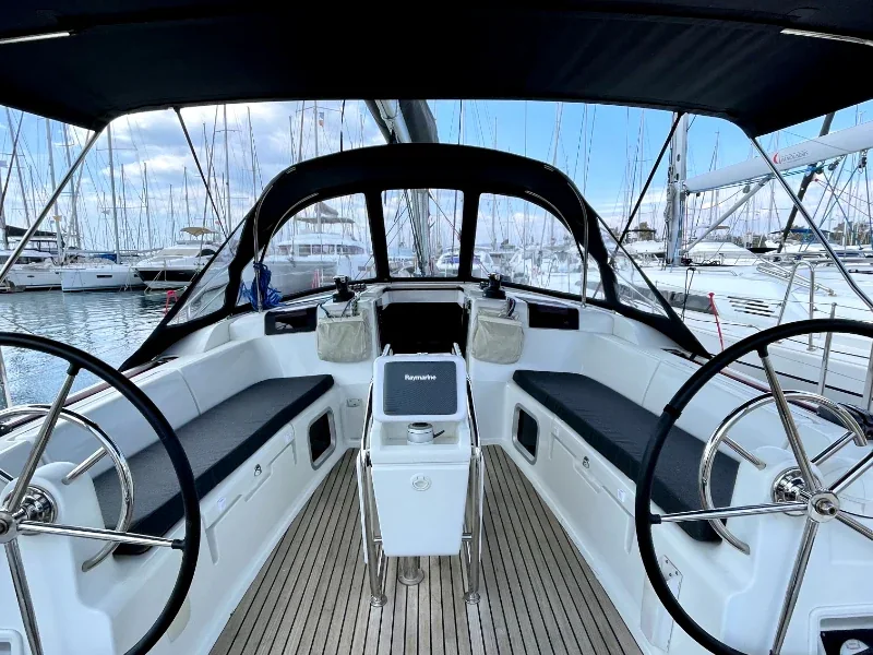 Yacht JEANNEAU Sun Odyssey 449 - Amelie - Foto 5