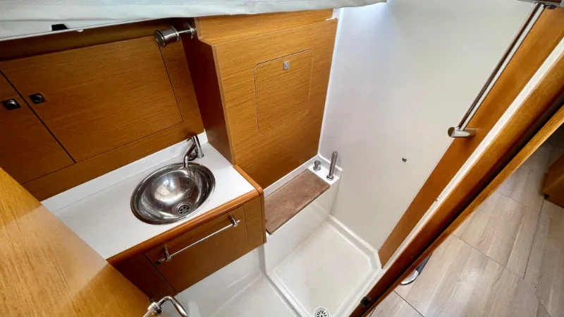 Yacht JEANNEAU Sun Odyssey 449 - Amelie - Foto 14