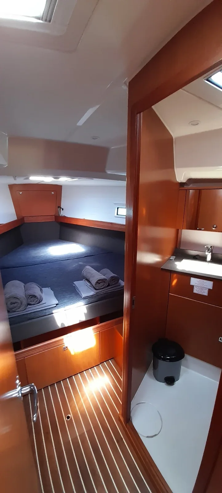 Yacht BAVARIA Cruiser 41 - Nostalgia - Foto 1