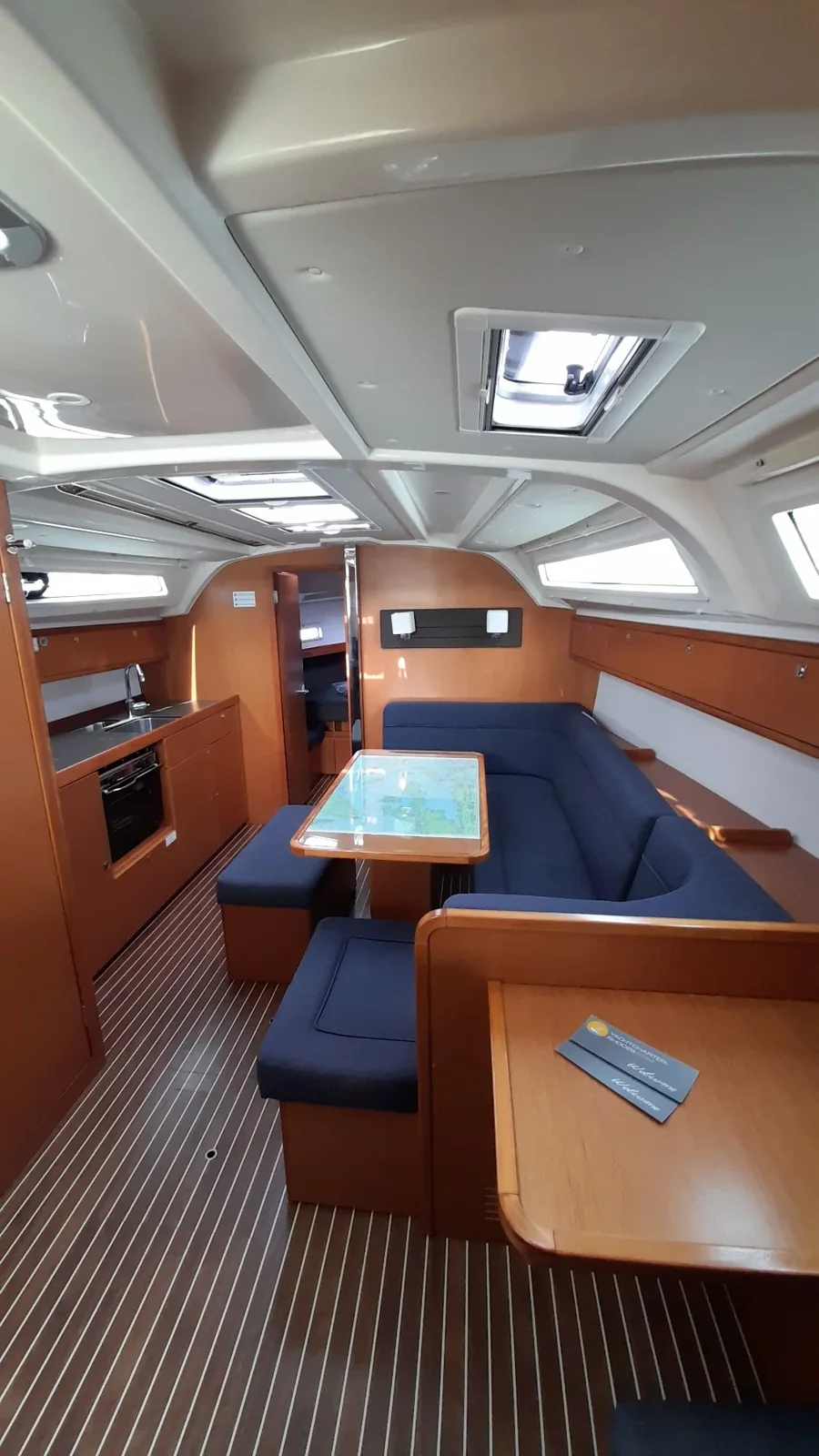 Yacht BAVARIA Cruiser 41 - Optasia - Foto 1