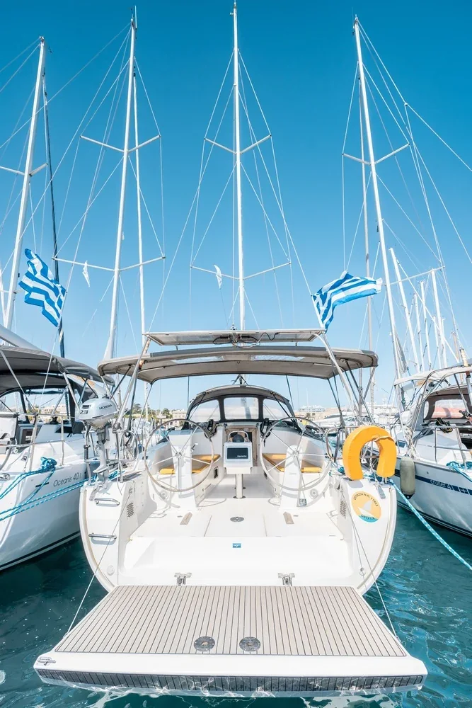 Yacht BAVARIA Cruiser 41 - Optasia - Foto 1