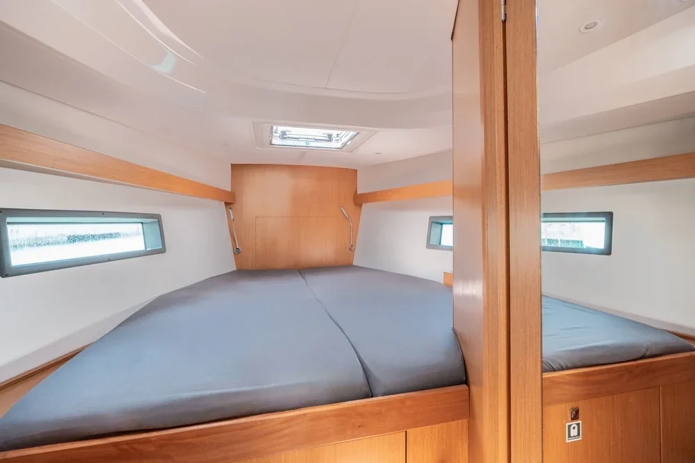 Yacht BAVARIA C42 - Harmonia - Foto 1