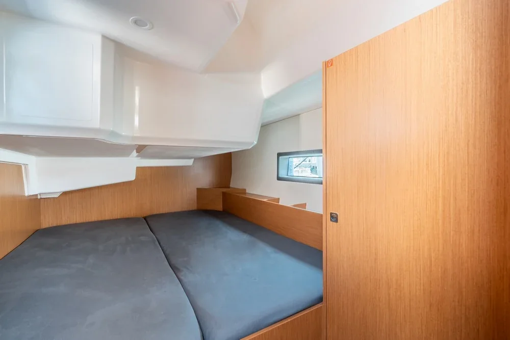 Yacht BAVARIA C42 - Harmonia - Foto 1