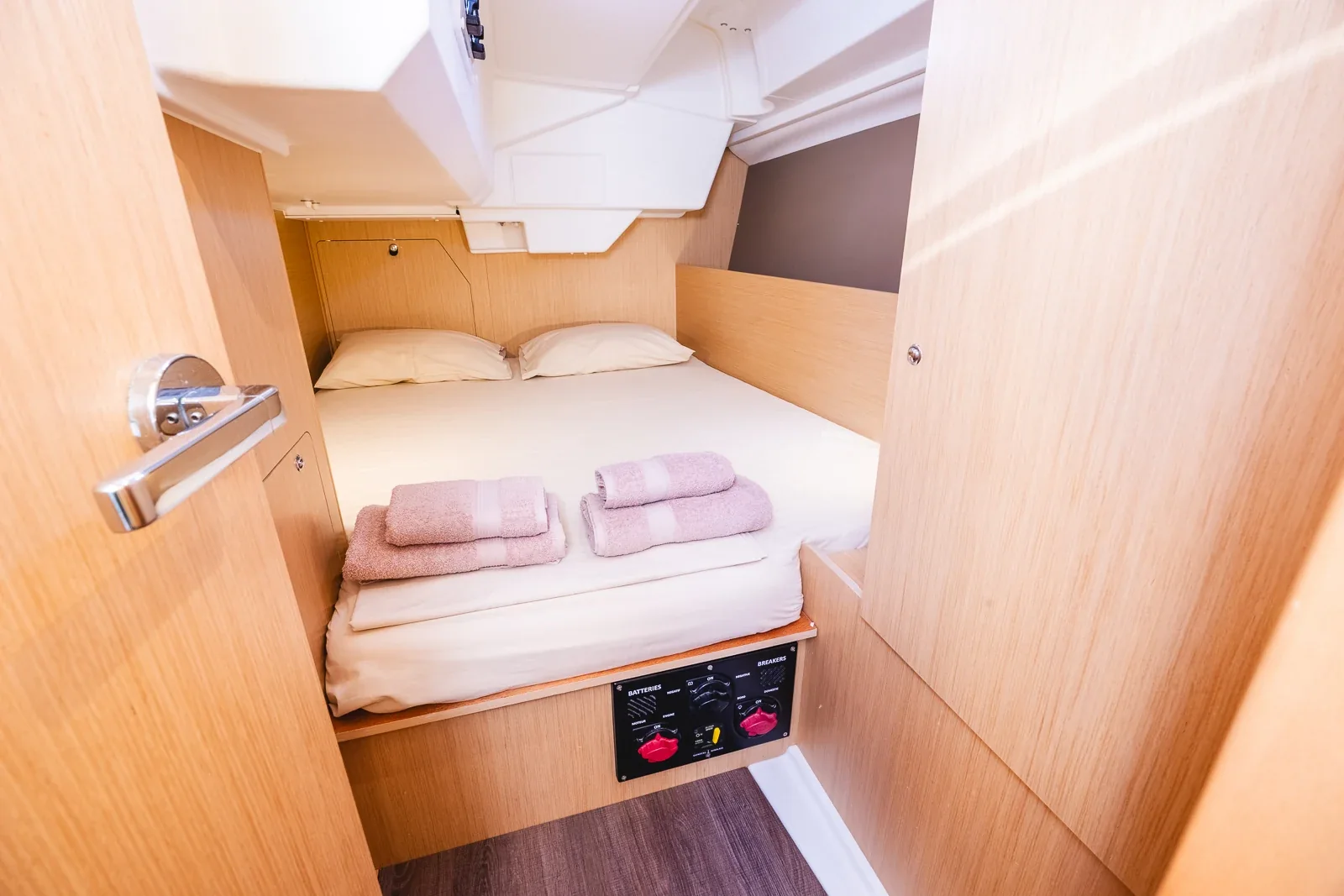 Yacht BENETEAU Oceanis 38.1 - Elisa - Foto 1