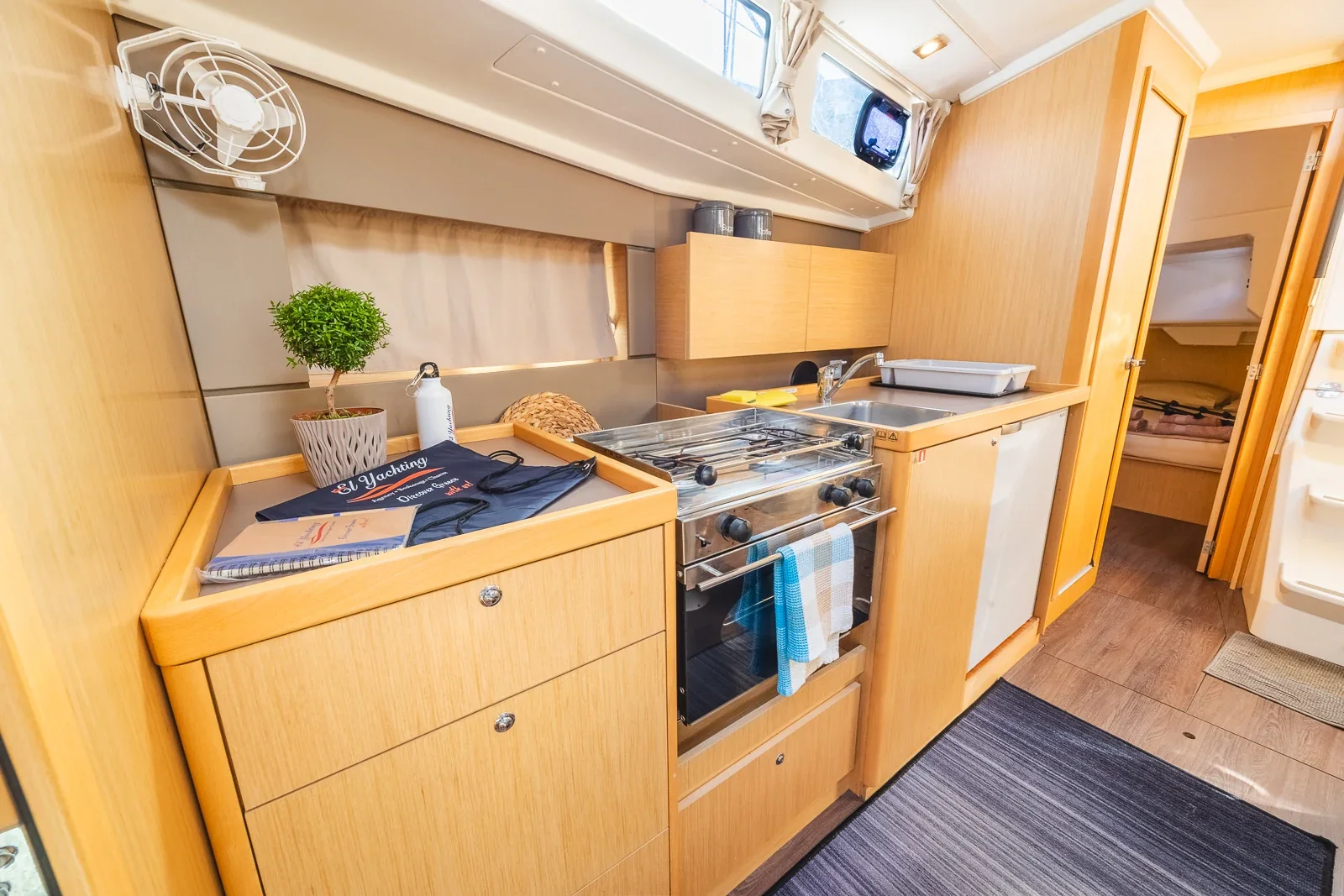 Yacht BENETEAU Oceanis 38.1 - Elisa - Foto 1