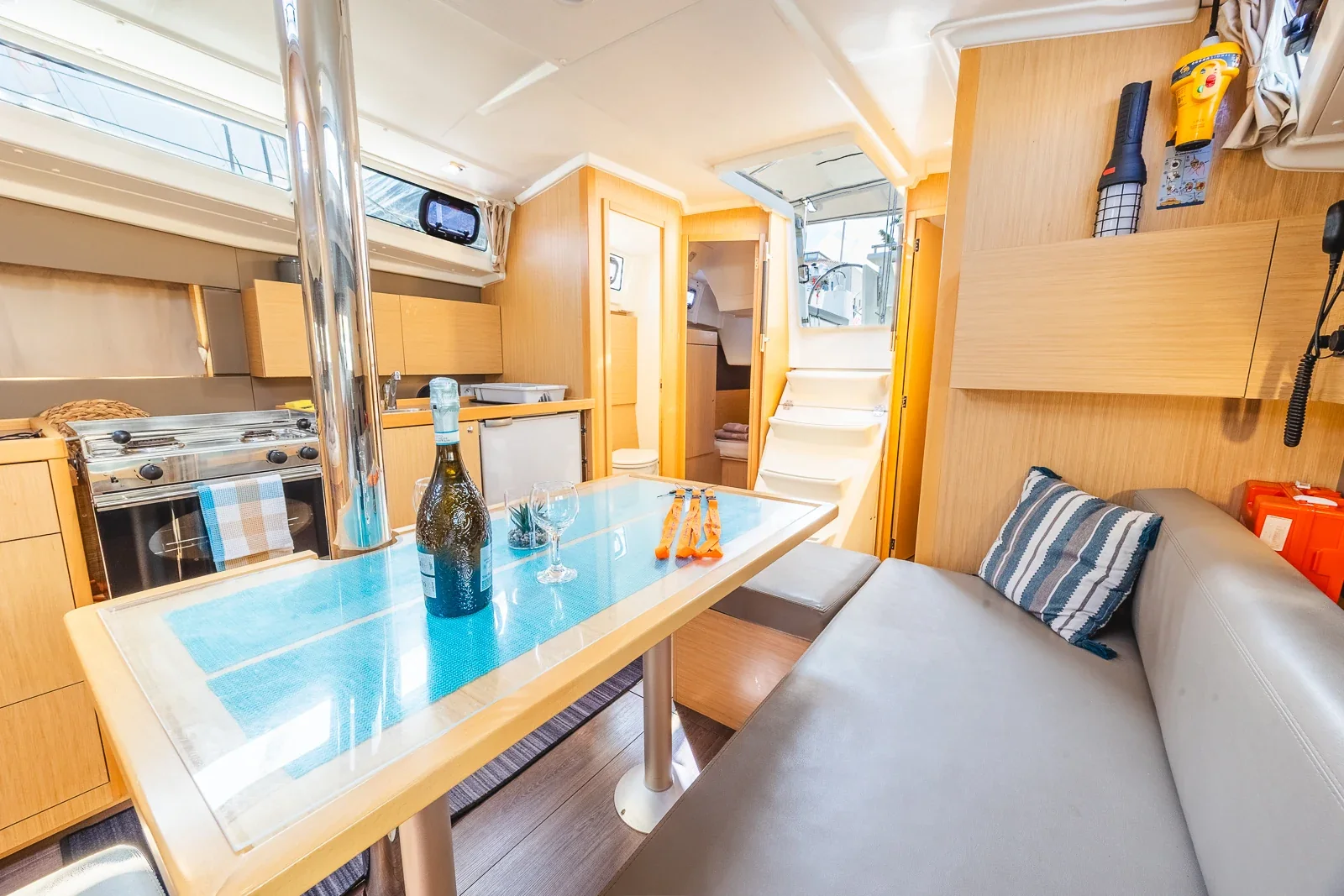 Yacht BENETEAU Oceanis 38.1 - Elisa - Foto 1
