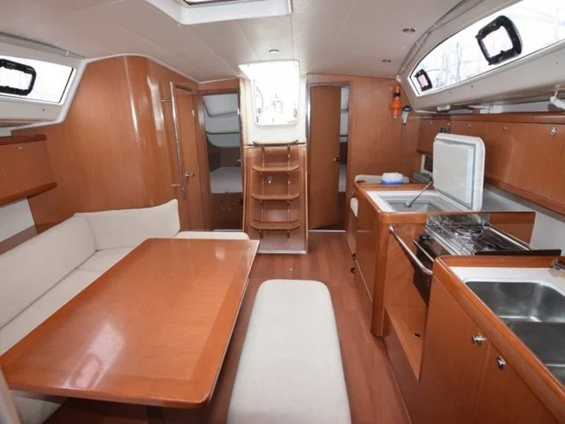 Yacht BENETEAU Oceanis 40 - Anassa - Foto 1