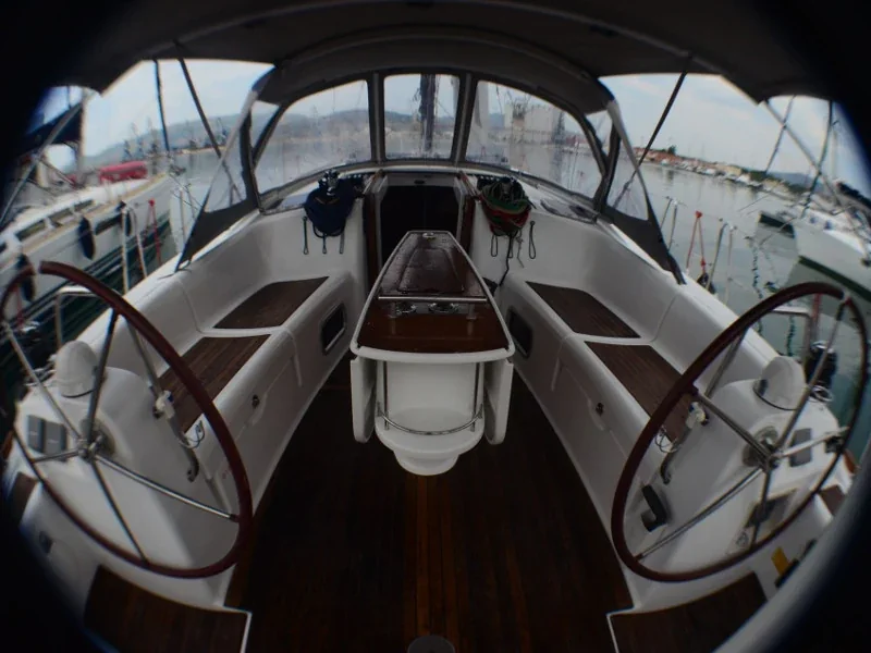 Yacht BENETEAU Oceanis 40 - Anassa - Foto 1