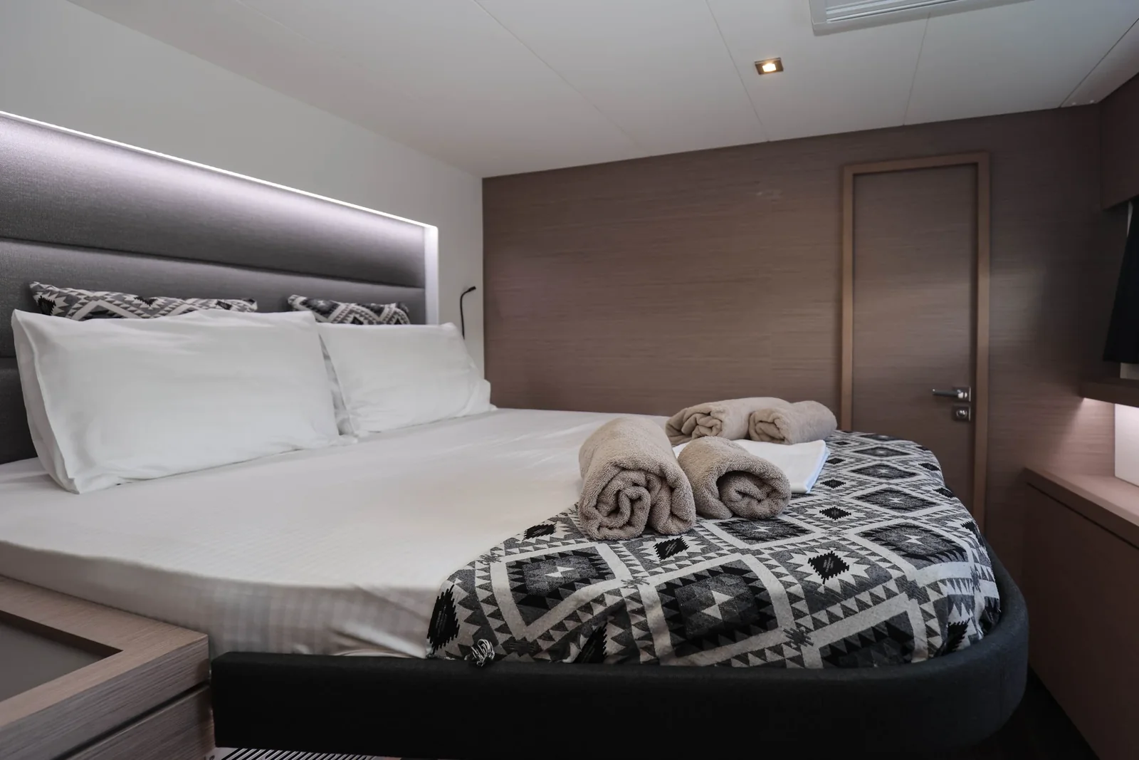 Yacht FOUNTAINE PAJOT Saona 47 - Aquarella