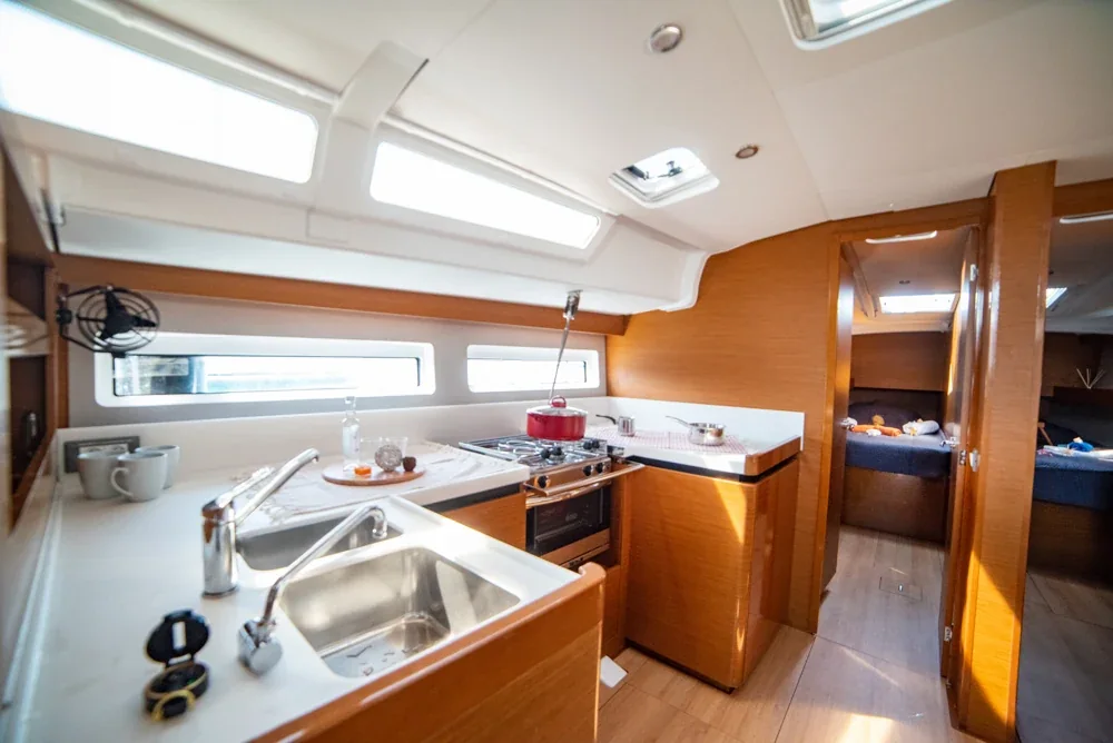Yacht JEANNEAU Sun Odyssey 490 - Porto Fino - Foto 1