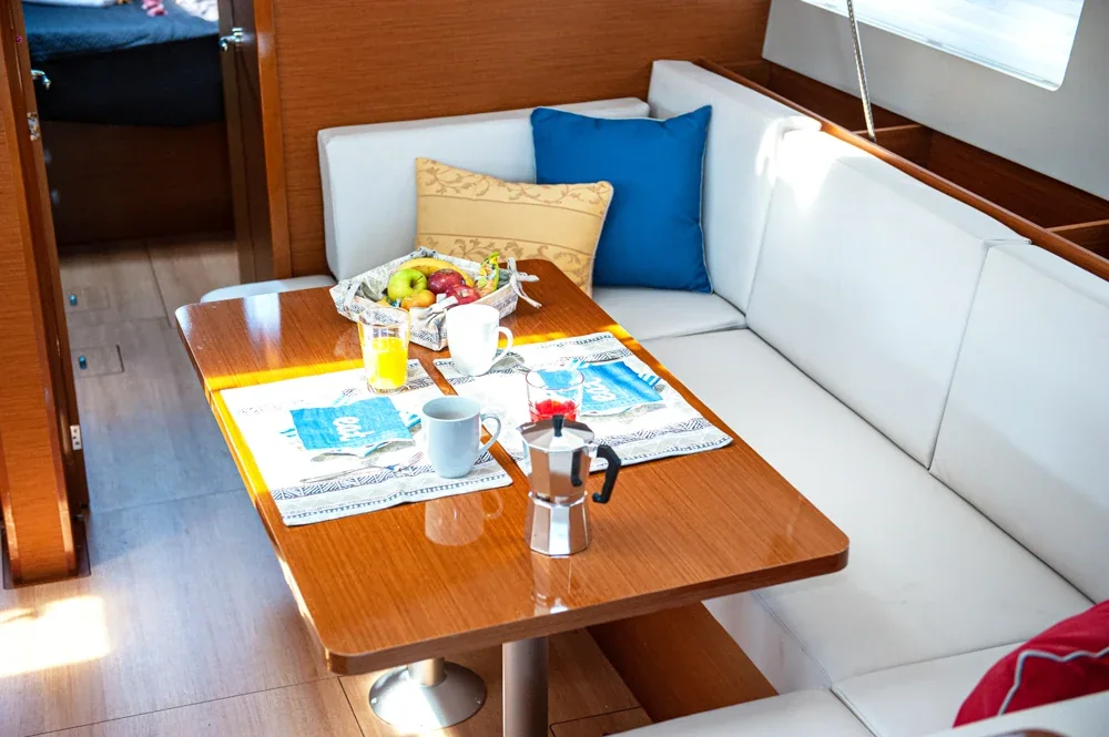 Yacht JEANNEAU Sun Odyssey 490 - Porto Fino - Foto 1