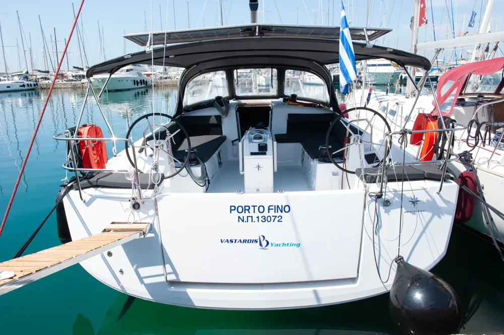 Yacht JEANNEAU Sun Odyssey 490 - Porto Fino - Foto 1
