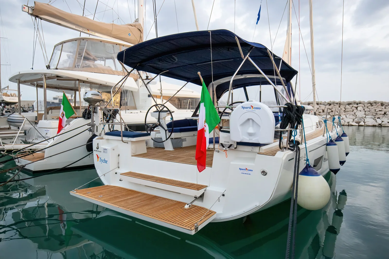 Yacht BENETEAU Oceanis 46.1 - Tyche - Foto 1