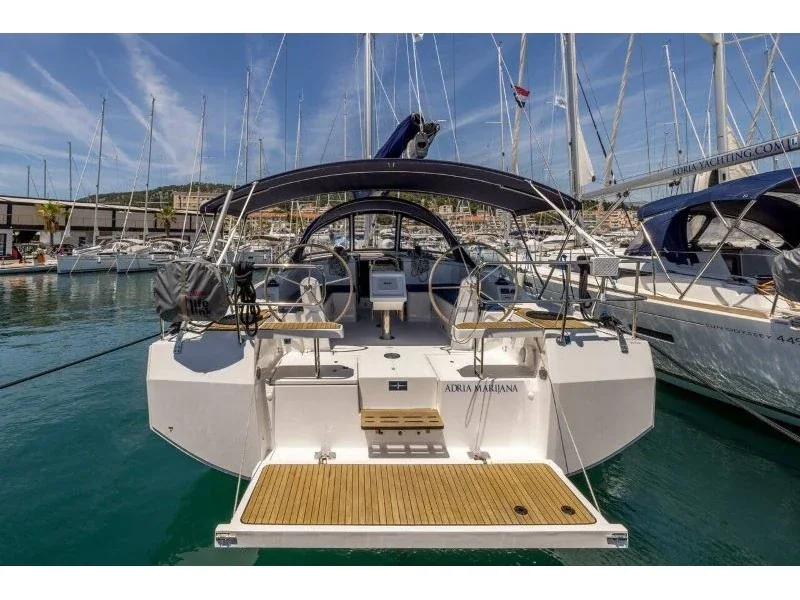 Yacht BAVARIA C42 - Adria Marijana - Foto 1