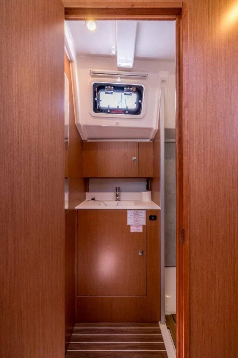 Yacht BAVARIA C42 - Adria Marijana - Foto 1