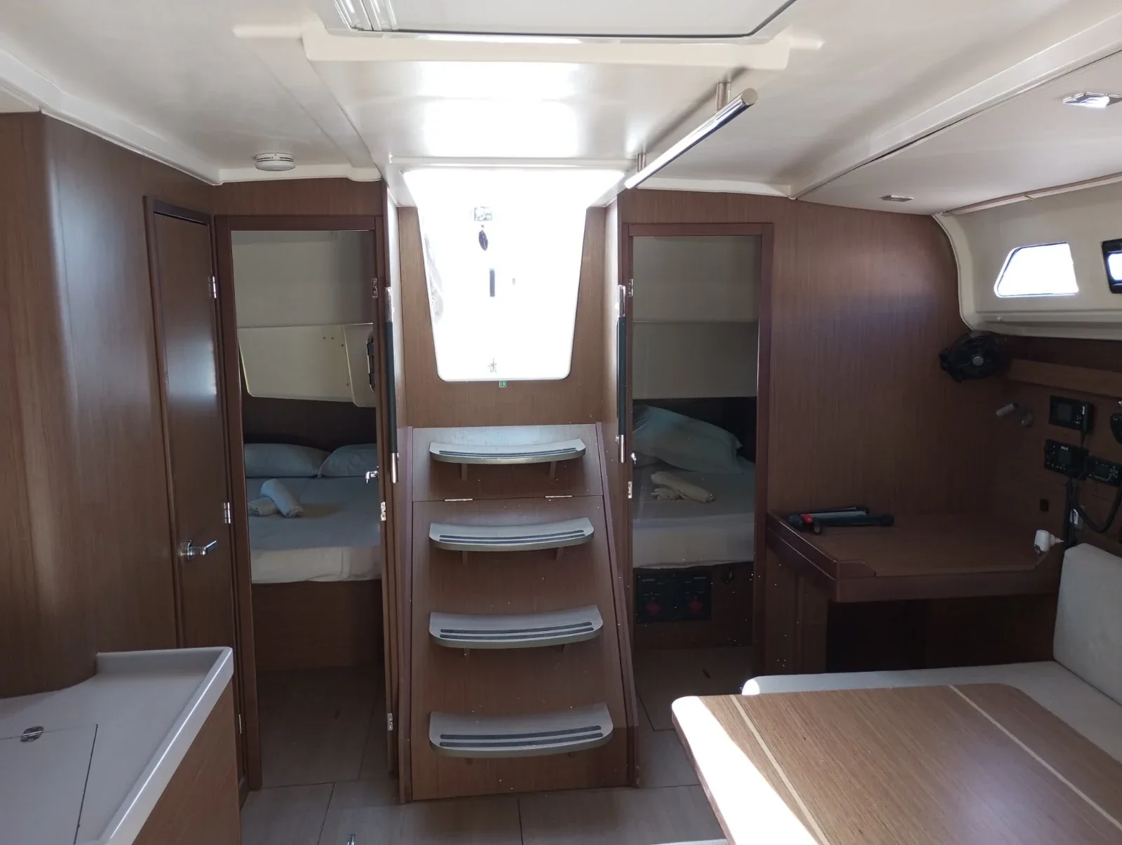 Yacht BENETEAU Oceanis 40.1 - Ocean Pearl - Foto 1