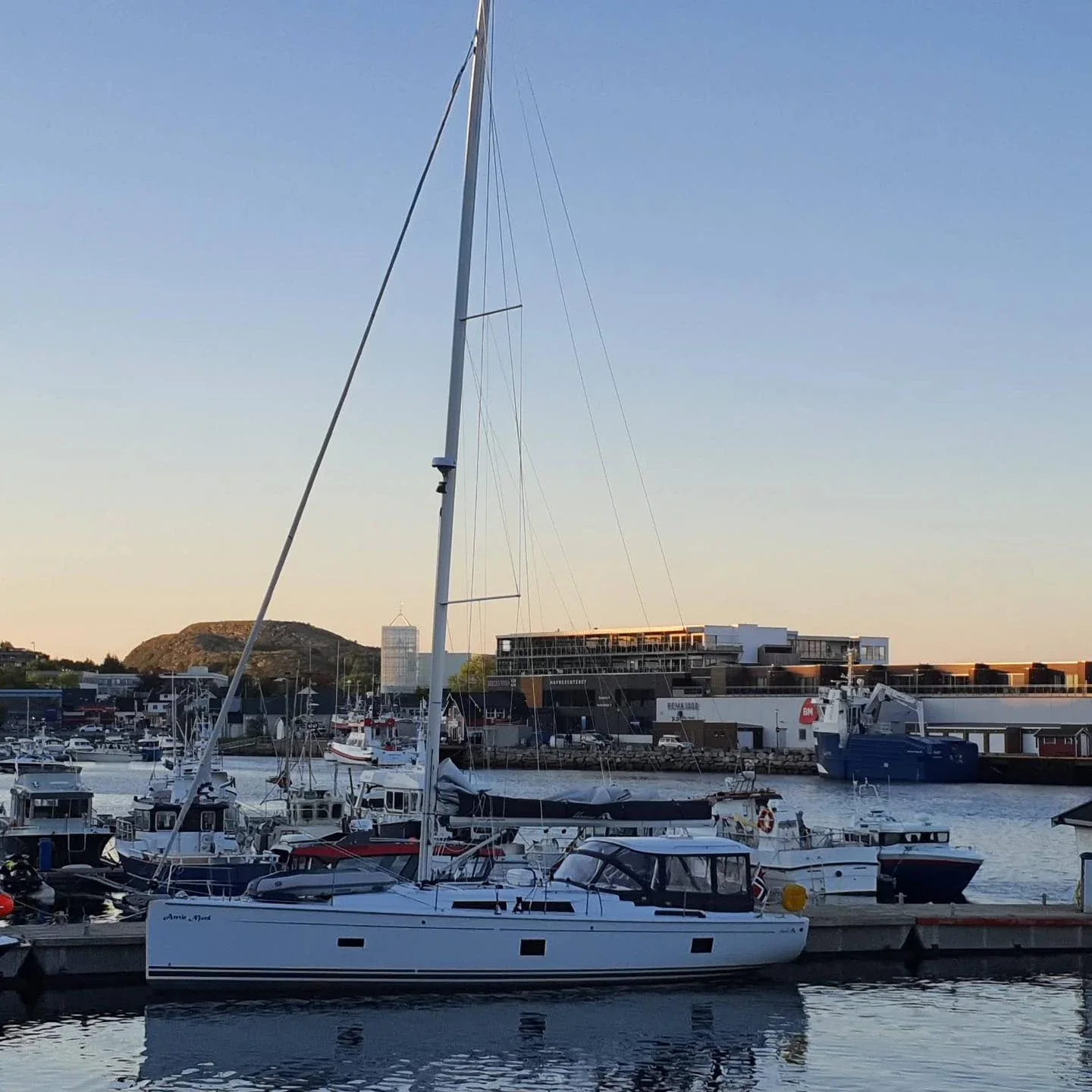 Yacht HANSE 458 - Arctic Njord - Foto 1