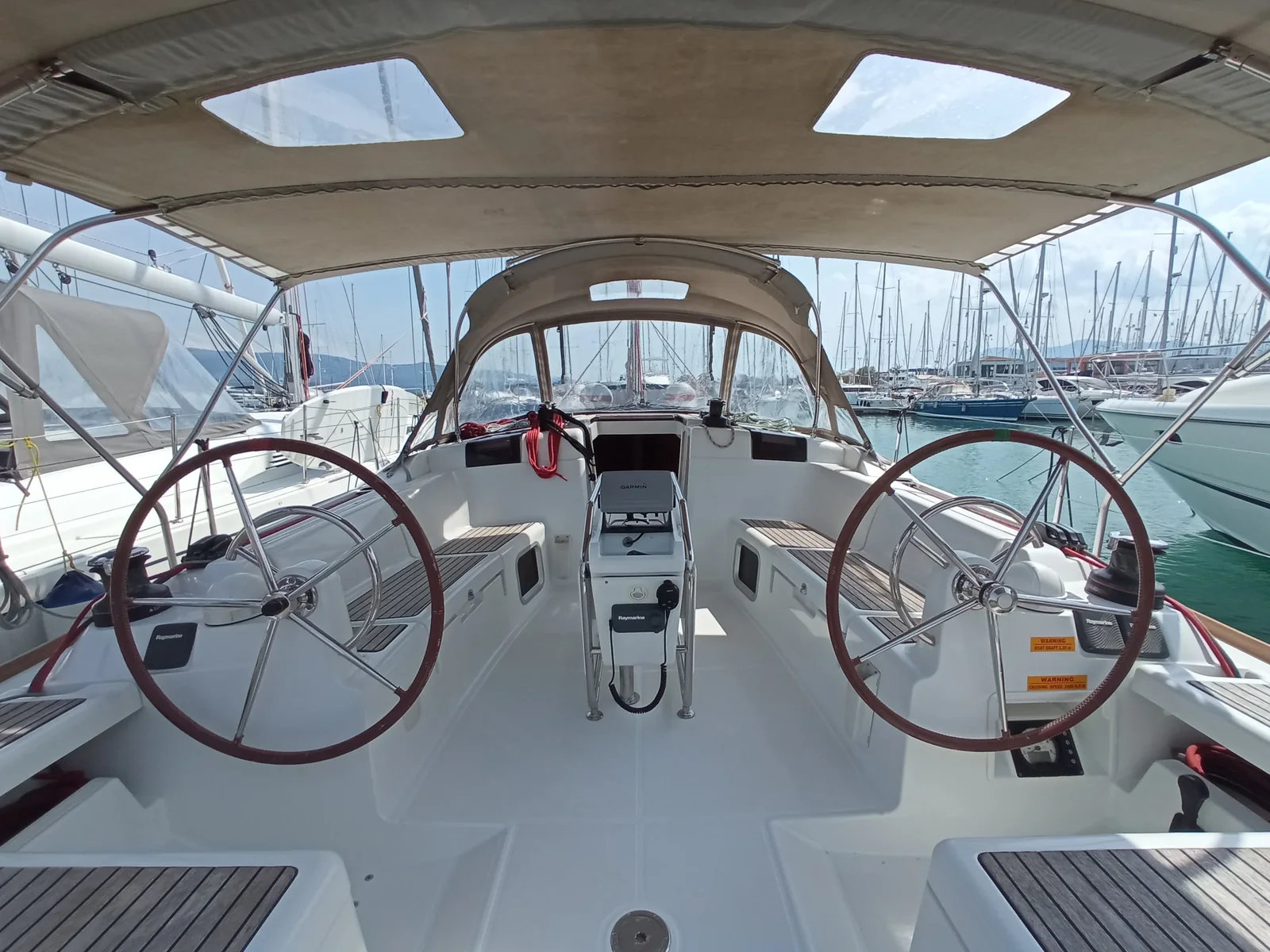 Yacht JEANNEAU Sun Odyssey 439 - Blue Swan - Foto 1
