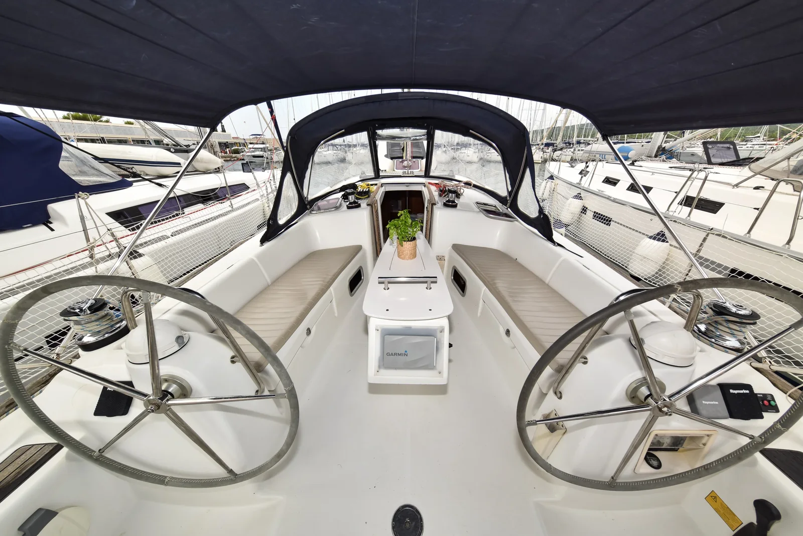 Yacht BENETEAU Oceanis 43 - Playmaker - Foto 1