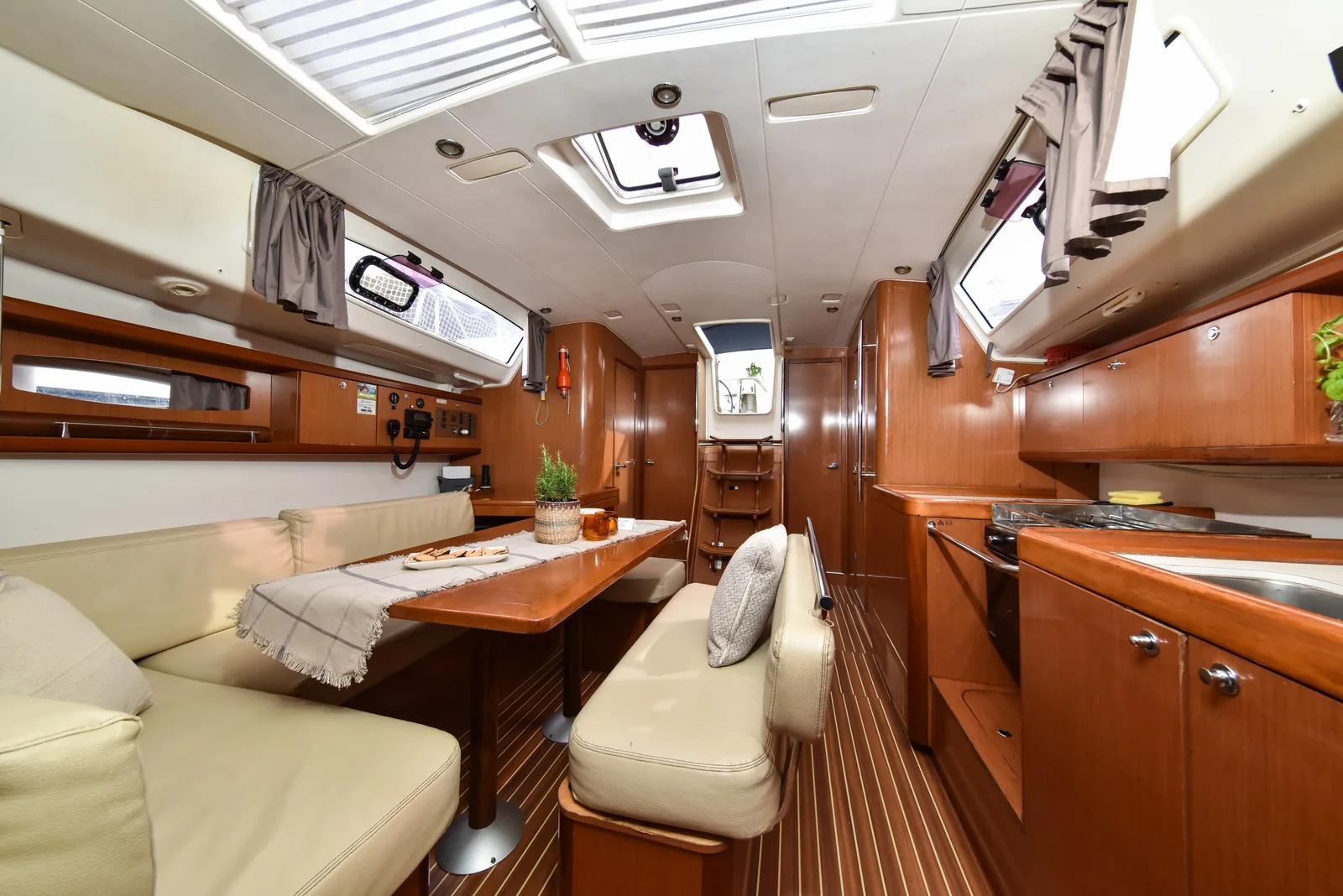 Yacht BENETEAU Oceanis 43 - Playmaker - Foto 1
