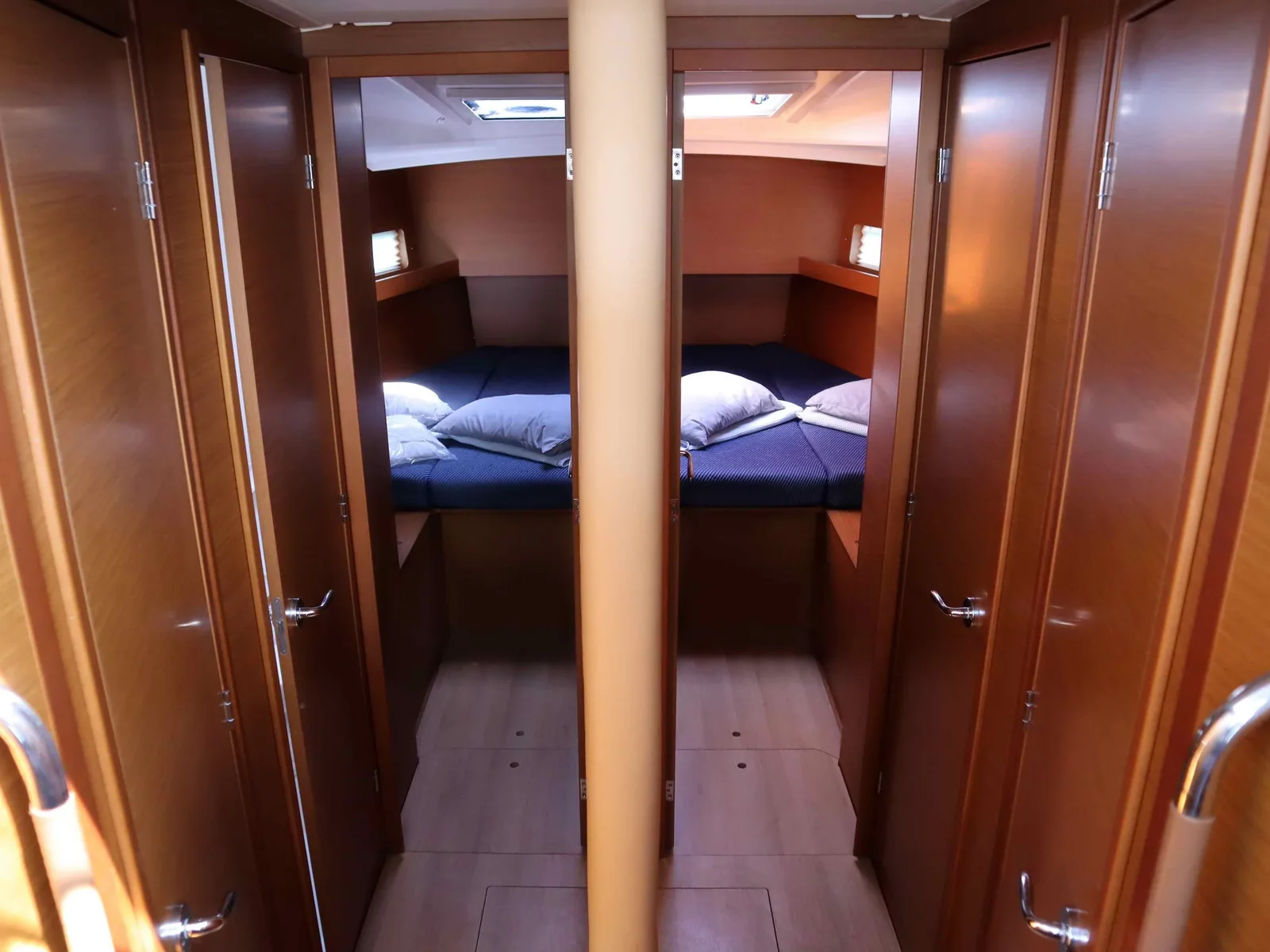 Yacht JEANNEAU Sun Loft 47 - Sun Rise III - Foto 1