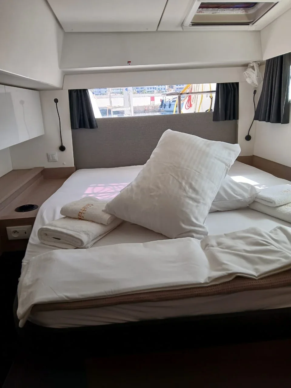 Yacht FOUNTAINE PAJOT Elba 45 - Kon-tiki - Foto 1
