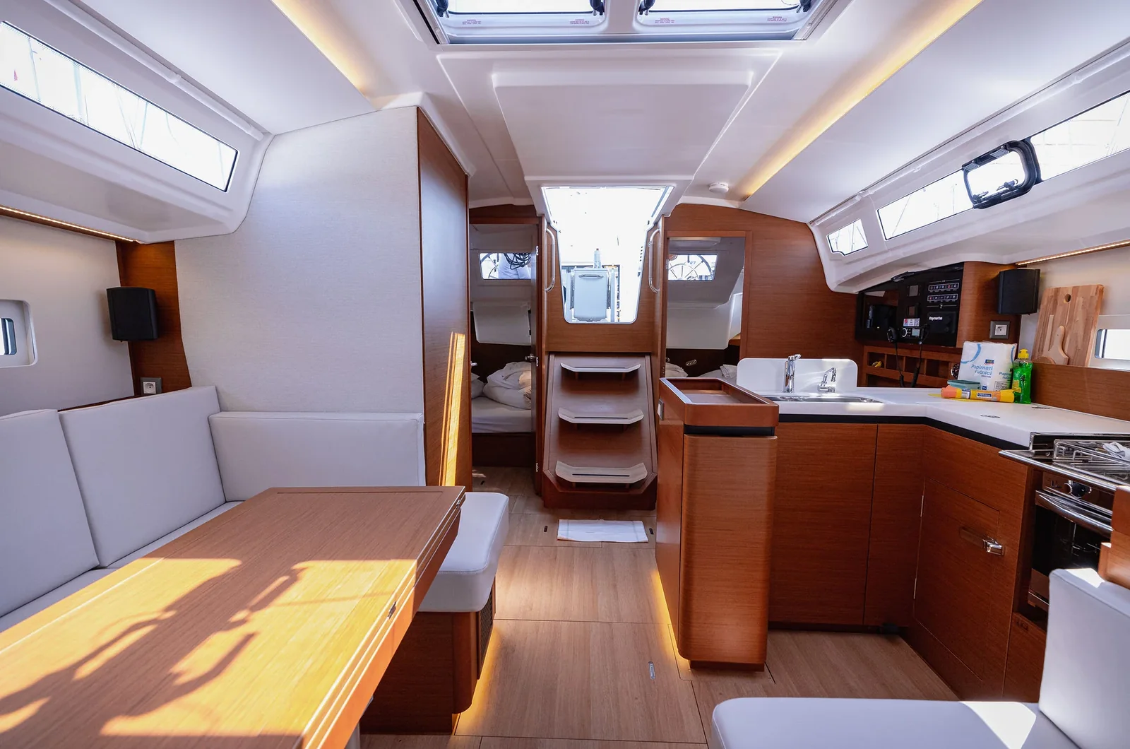 Yacht JEANNEAU Sun Odyssey 410 - E! - Foto 1