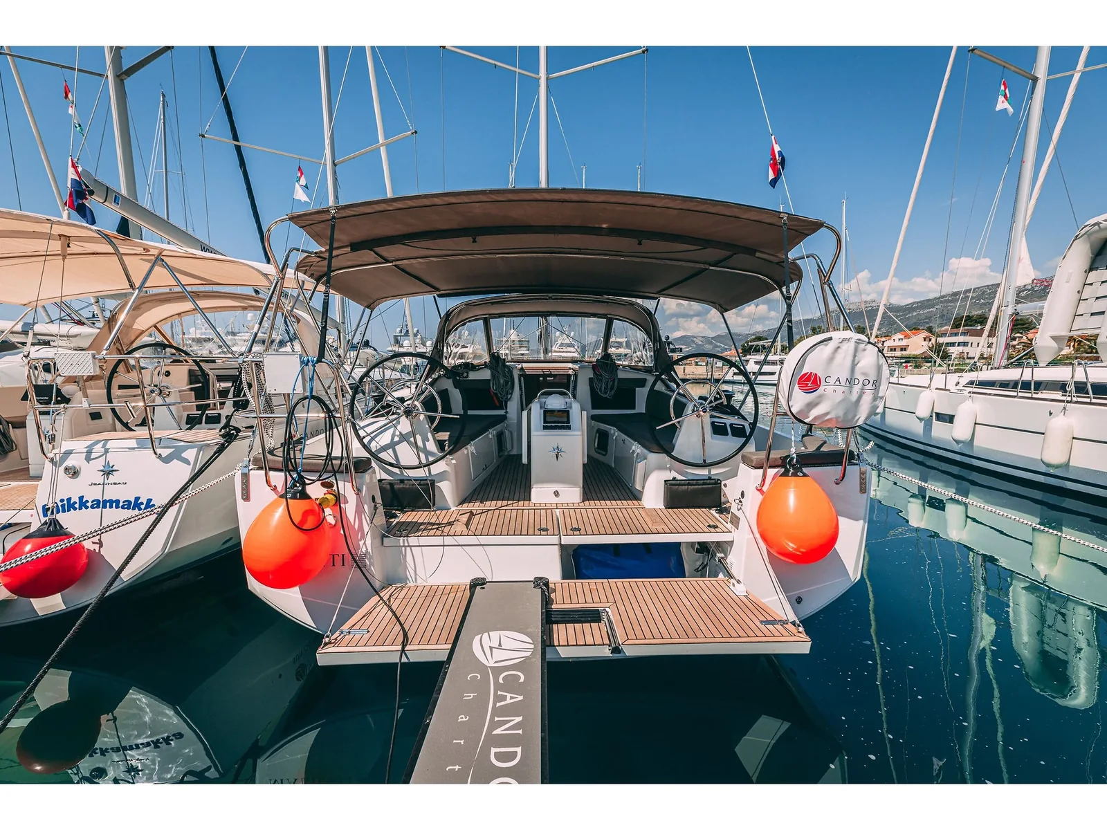 Yacht JEANNEAU Sun Odyssey 410 - E! - Foto 1