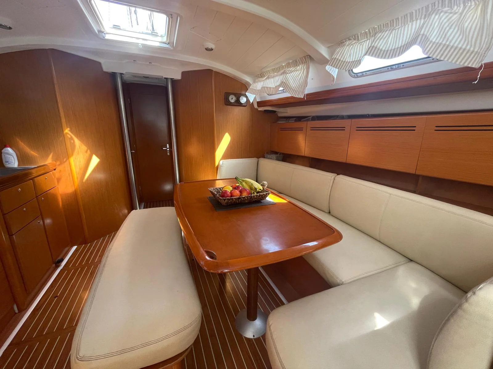 Yacht BENETEAU Cyclades 43.4 - Too Lucky - Foto 1