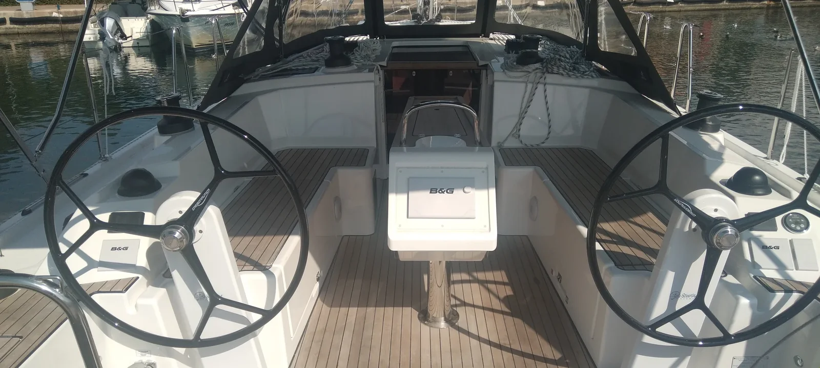 Yacht BAVARIA C38 - Kirke - Foto 1