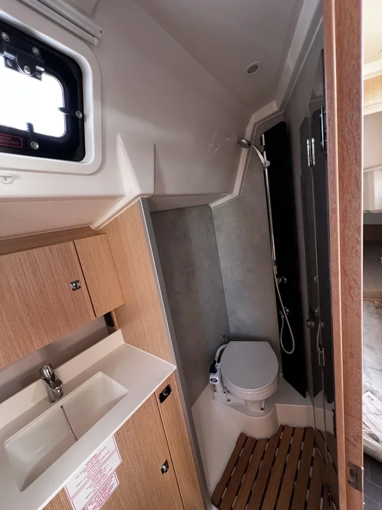 Yacht BAVARIA C38 - Kirke - Foto 1