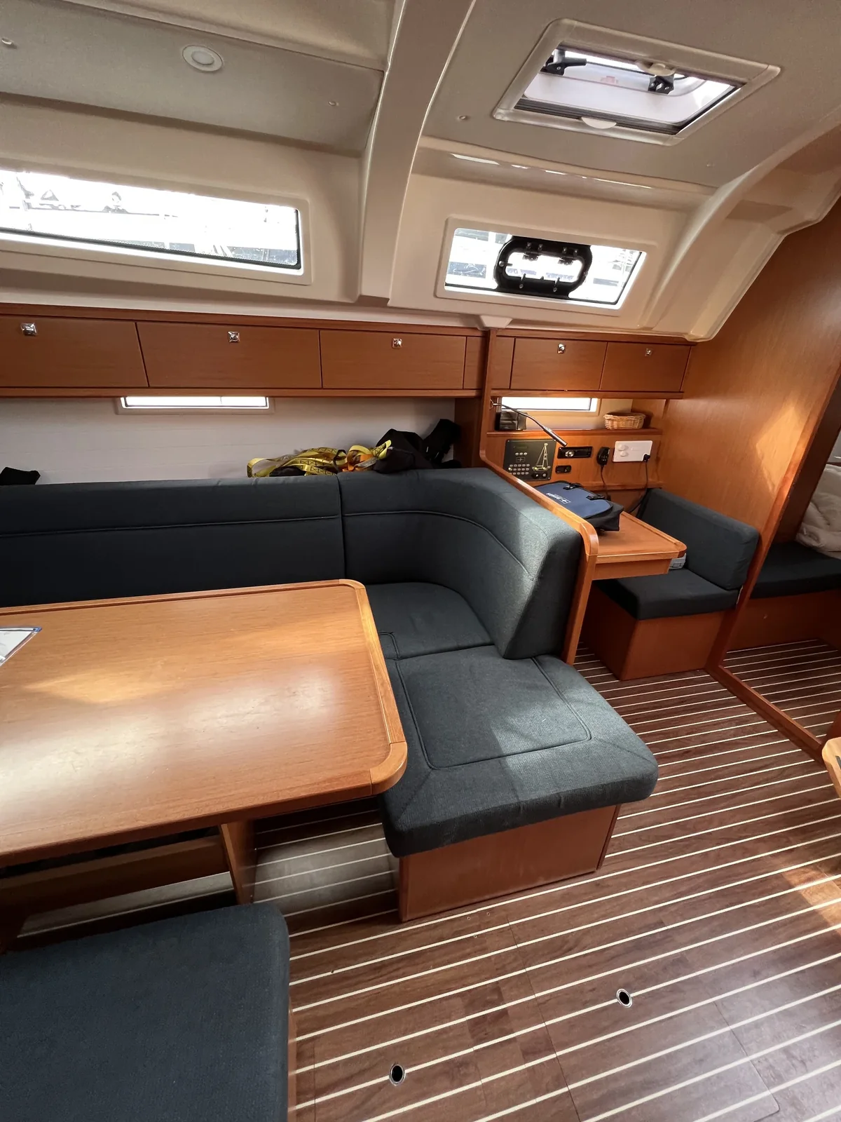 Yacht BAVARIA C38 - Twelve - Foto 1
