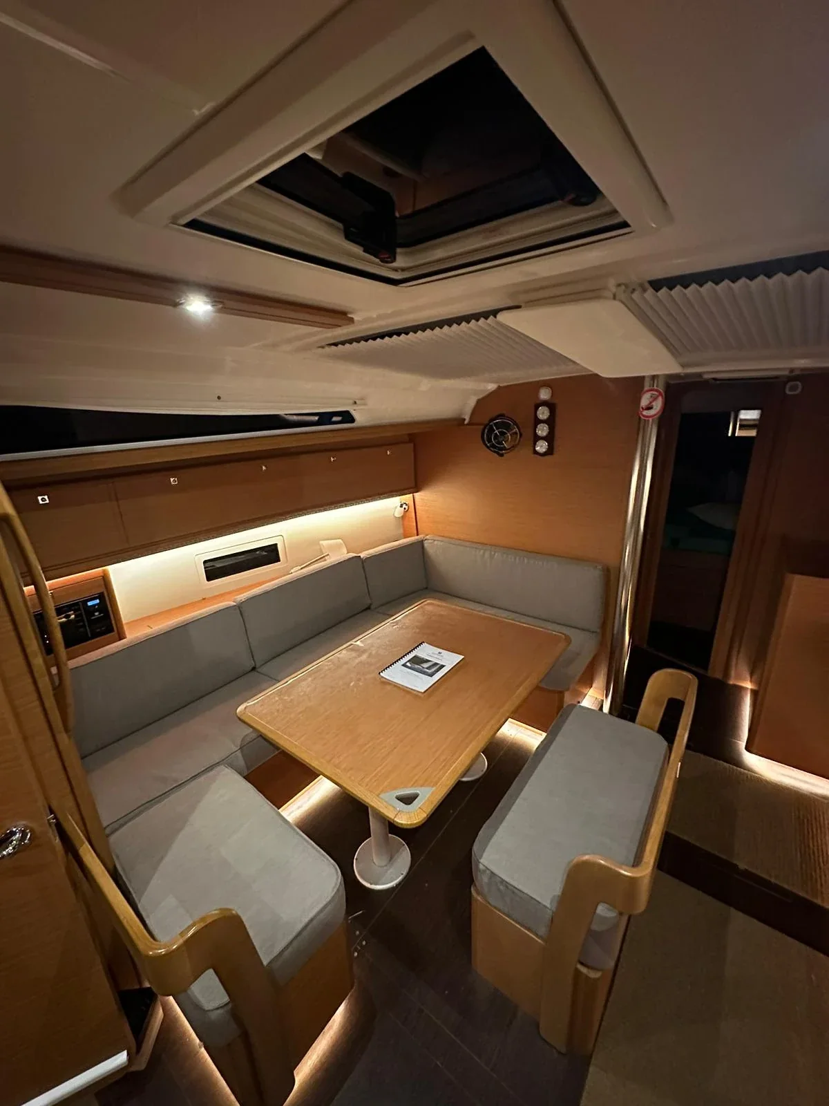 Yacht DUFOUR 430 Grand Large - Isabella - Foto 1