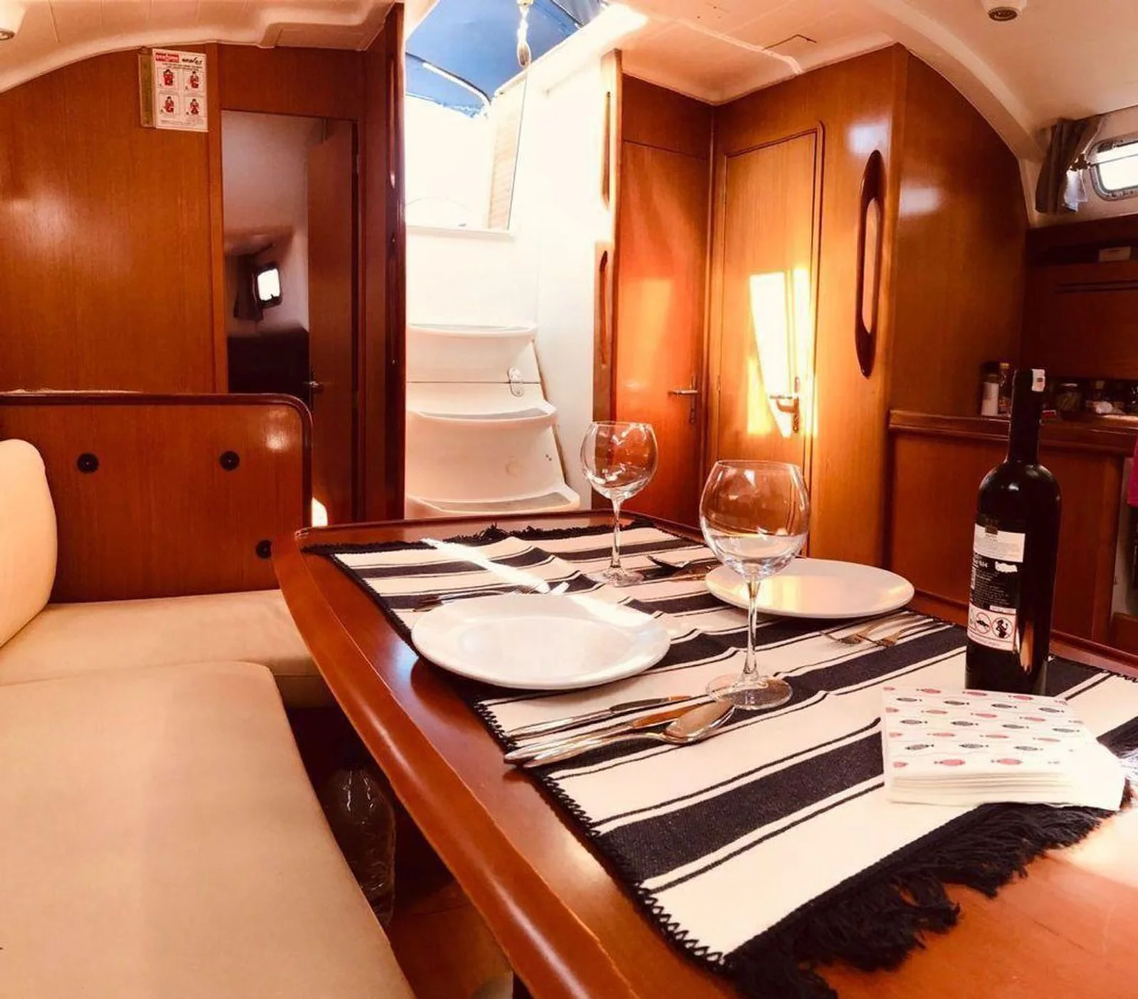 Yacht BENETEAU Cyclades 43.4 - Too Lucky - Foto 1
