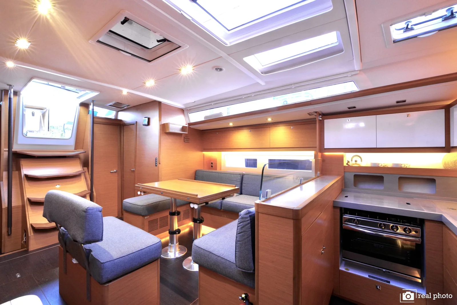 Yacht DUFOUR 530 - Thea - Foto 1
