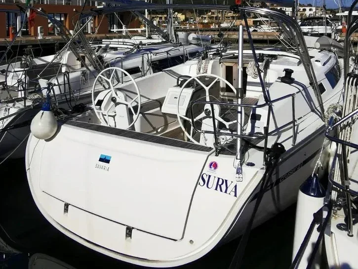 Yacht BAVARIA Cruiser 41 - Surya