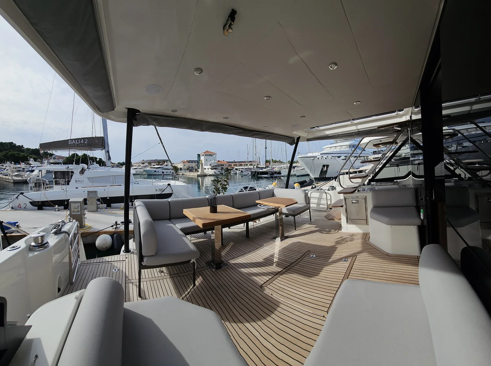 Yacht JEANNEAU Prestige M48 - Diamond Si - Foto 1