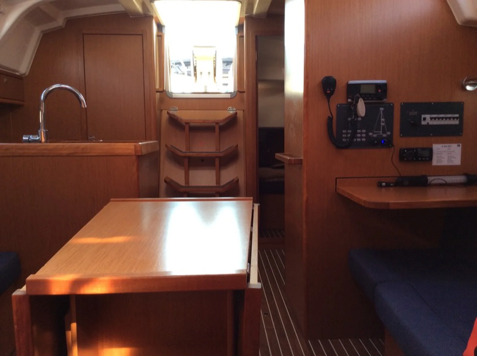 Yacht BAVARIA Cruiser 37 - Menkar - Foto 1