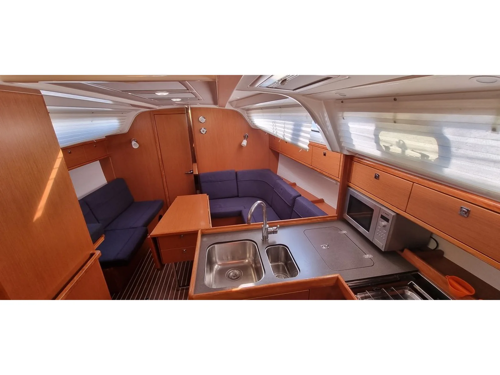 Yacht BAVARIA Cruiser 37 - Menkar - Foto 1