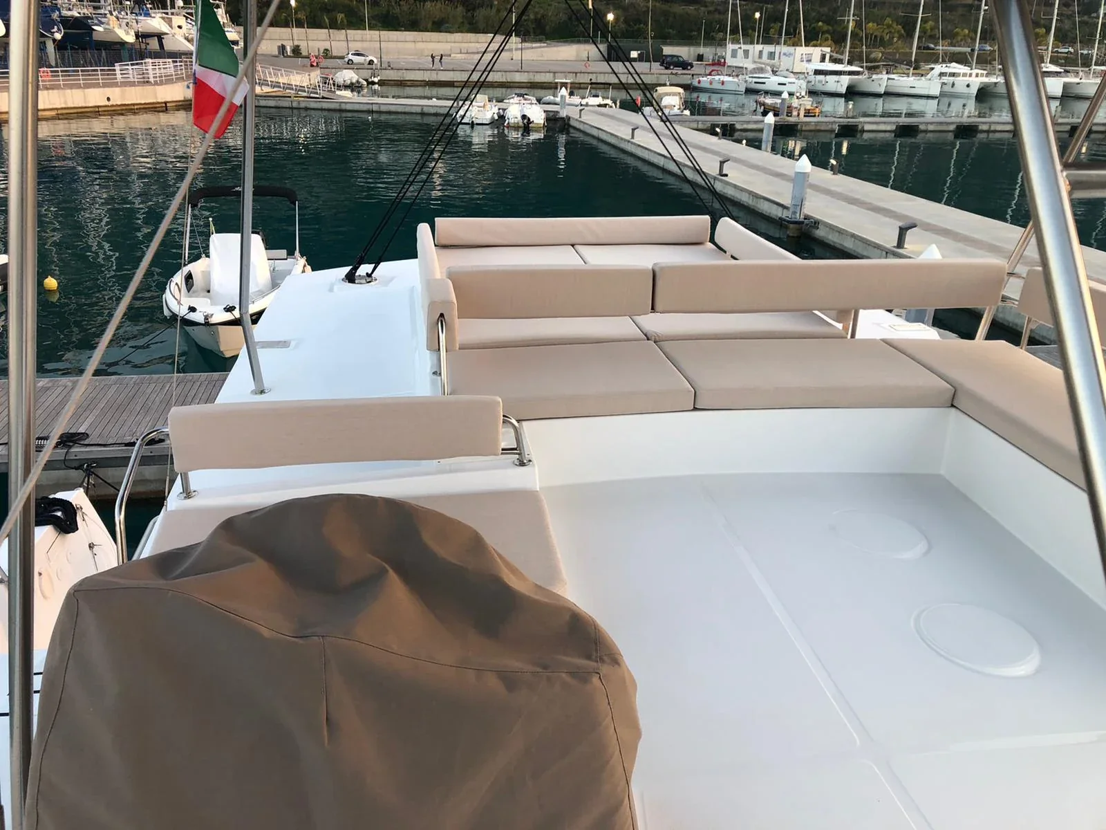 Yacht CATANA Bali 4.8 - Terra Terra - Foto 1
