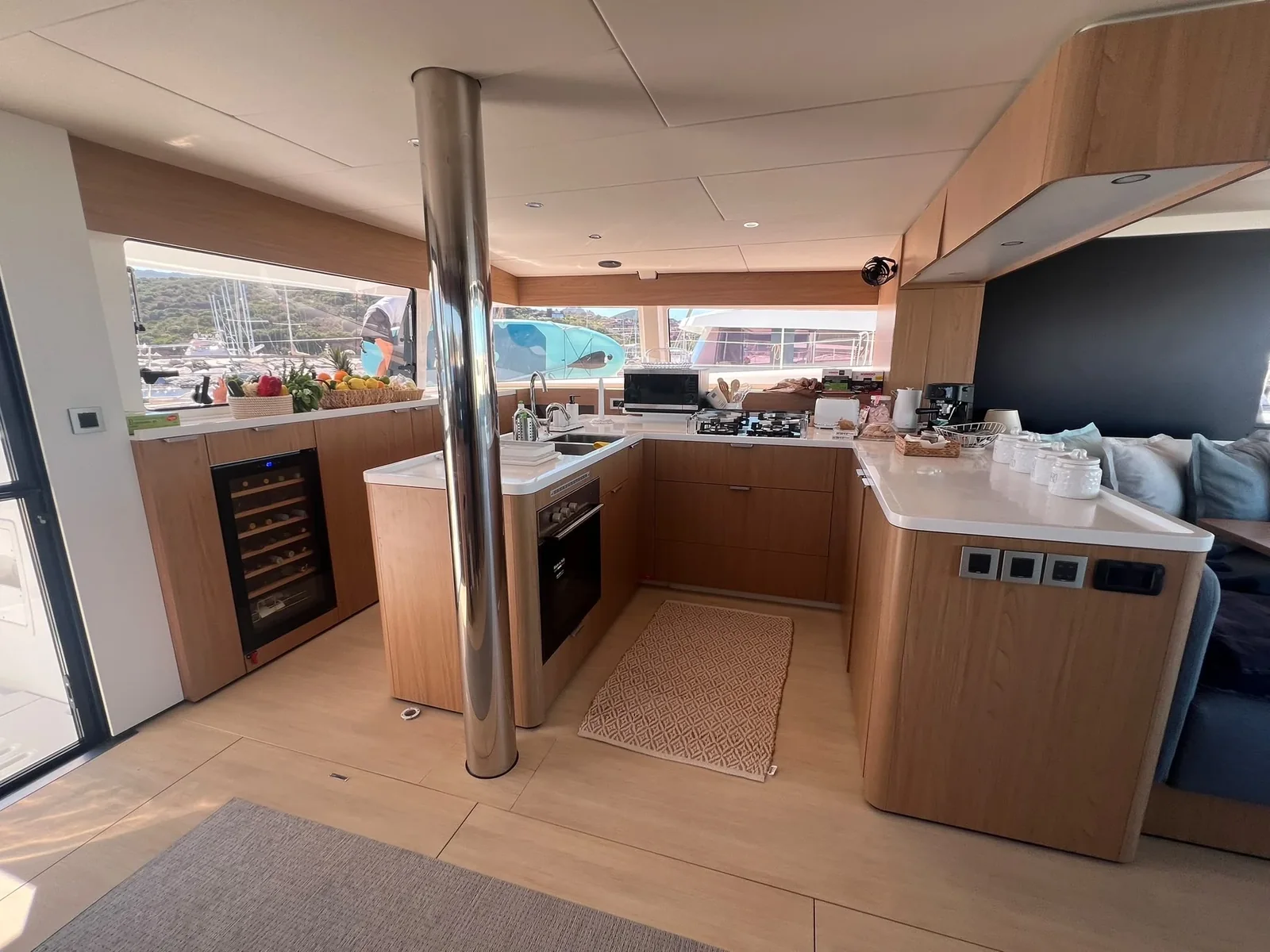 Yacht CATANA Bali 5.8 - Corto Maltese II - Foto 1