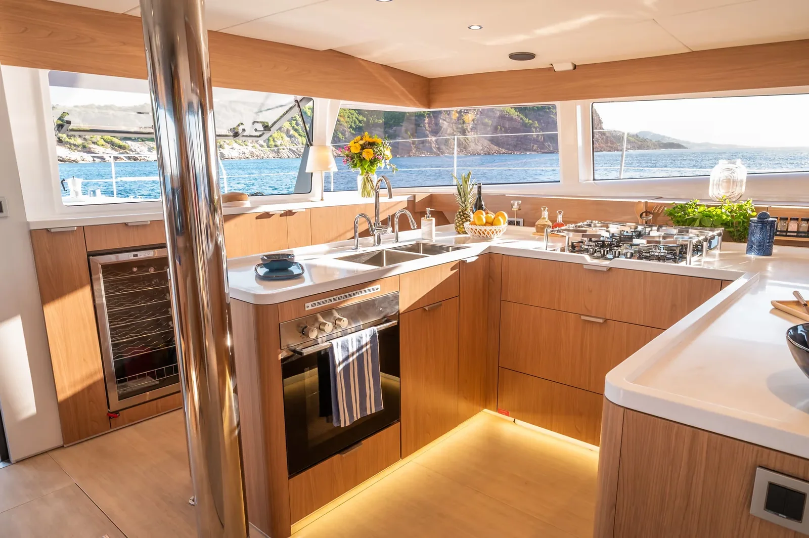 Yacht CATANA Bali 5.8 - Corto Maltese II - Foto 1