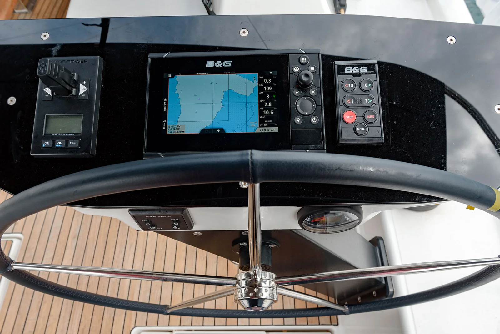 Yacht DUFOUR 470 - Dione - Foto 1