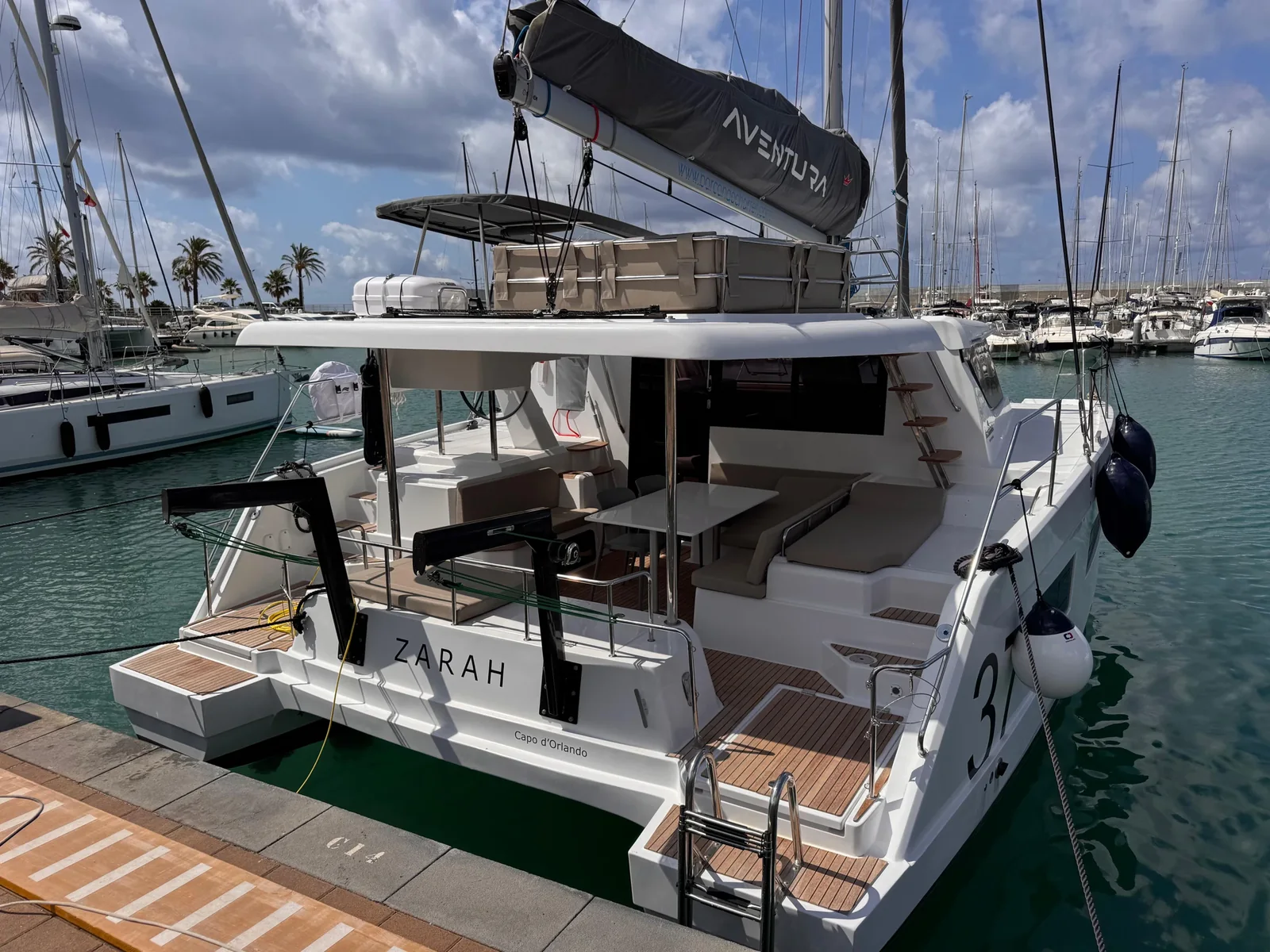 Yacht AVENTURA 37 - Zarah - Foto 1