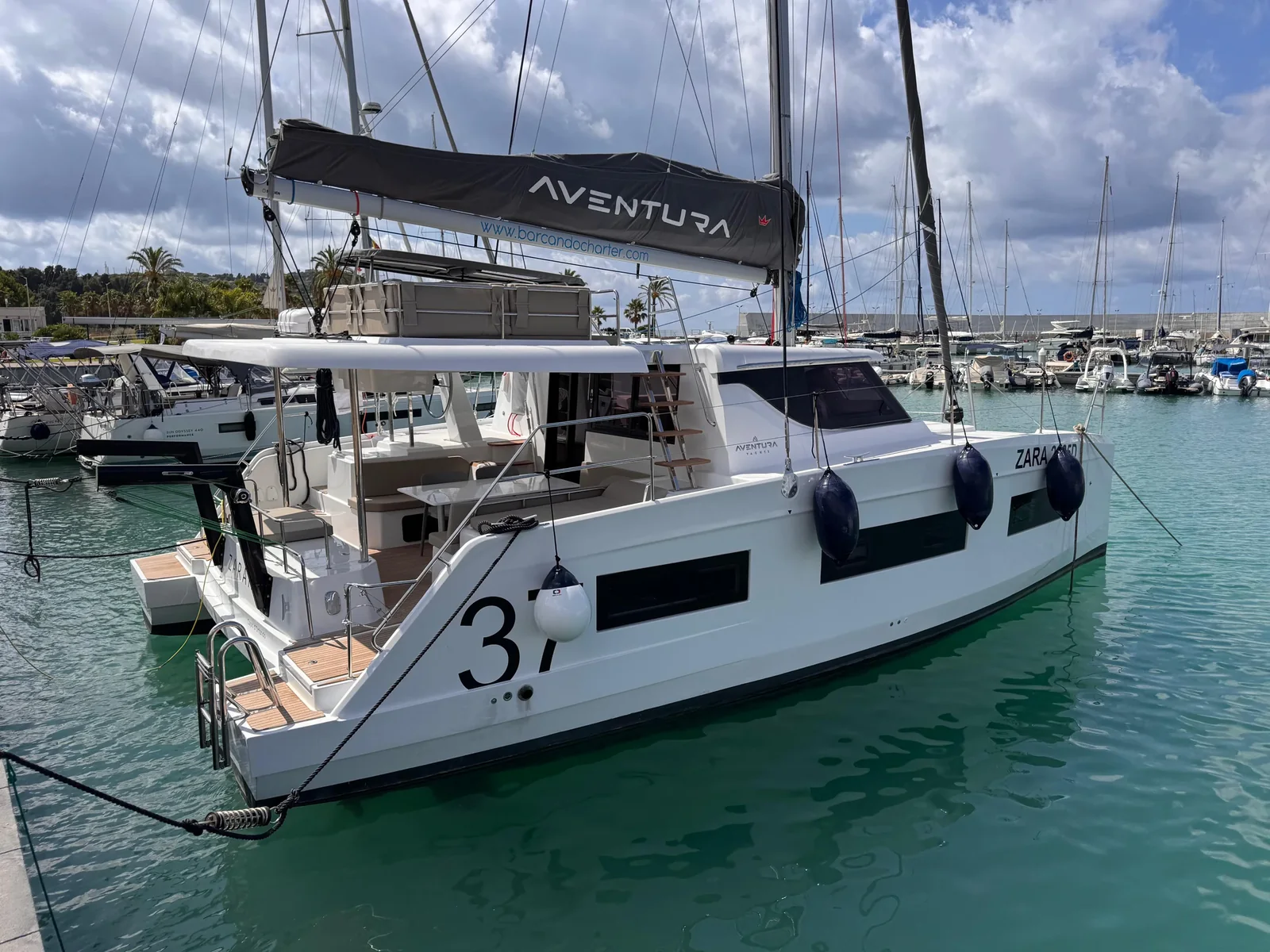 Yacht AVENTURA 37 - Zarah - Foto 1